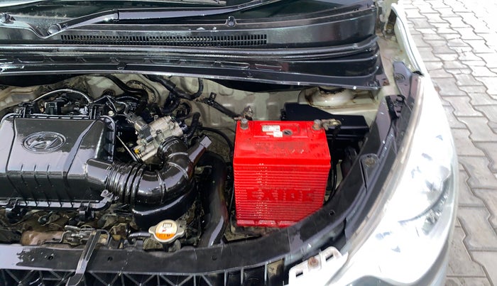 2013 Hyundai i10 ERA 1.1, Petrol, Manual, 67,214 km, Engine View - Left