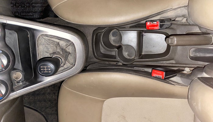 2013 Hyundai i10 ERA 1.1, Petrol, Manual, 67,214 km, Gear Lever