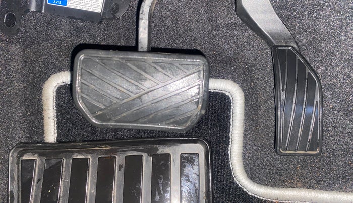 2019 Maruti Vitara Brezza ZDI PLUS AT DUAL TONE, Diesel, Automatic, 49,158 km, Pedals