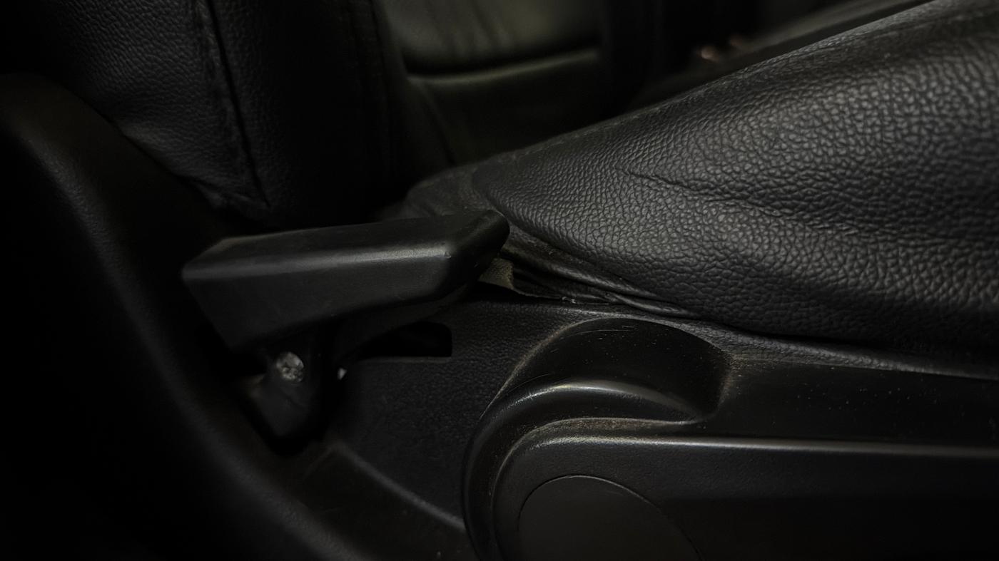 2018 Tata Tiago XZ PETROL, Petrol, Manual, 62,001 km, Driver Side Adjustment Panel