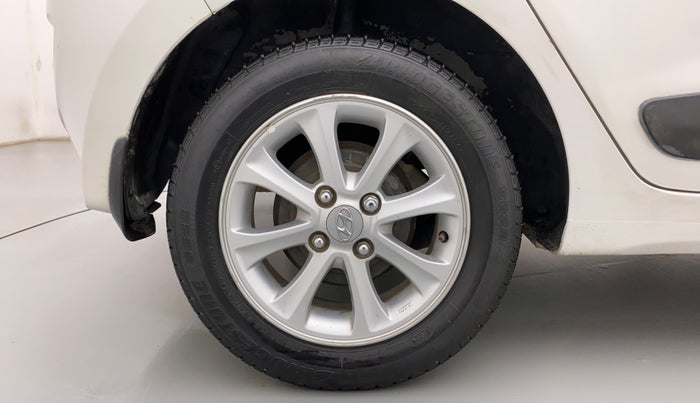 2016 Hyundai Grand i10 ASTA 1.2 KAPPA VTVT, Petrol, Manual, 88,957 km, Right Rear Wheel