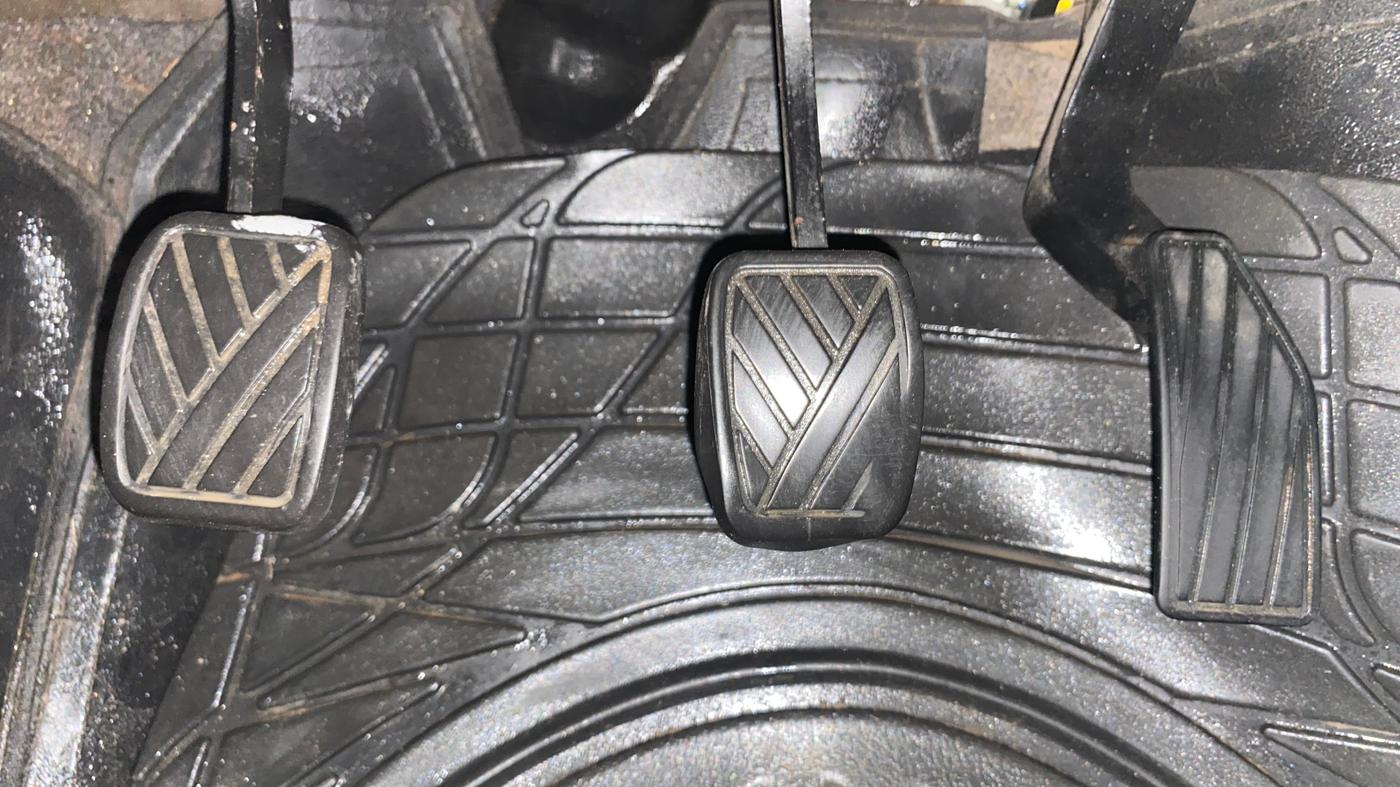 2016 Maruti Celerio VDI, Diesel, Manual, 83,710 km, Pedals