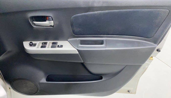 2012 Maruti Wagon R 1.0 VXI, Petrol, Manual, 54,565 km, Driver Side Door Panels Control