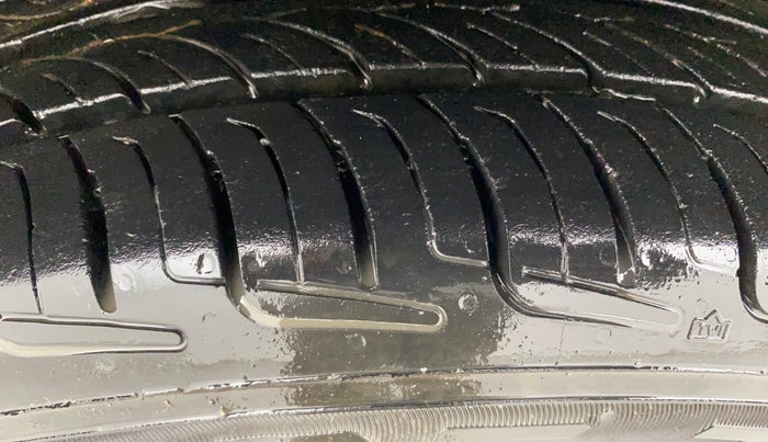 2018 Honda Jazz 1.2L I-VTEC SV, Petrol, Manual, 55,314 km, Left Front Tyre Tread