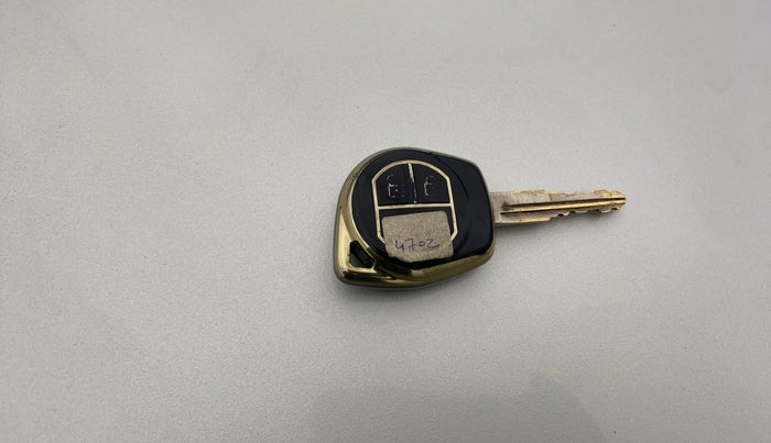 2015 Maruti Swift VXI, Petrol, Manual, 51,765 km, Key Close Up