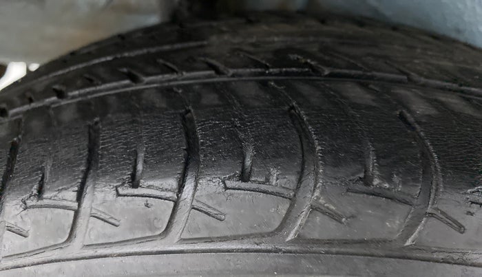 2019 Maruti New Wagon-R ZXI 1.2, Petrol, Manual, 51,609 km, Right Rear Tyre Tread