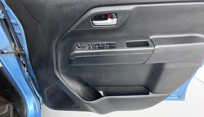 2019 Maruti New Wagon-R ZXI 1.2, Petrol, Manual, 51,609 km, Driver Side Door Panels Control