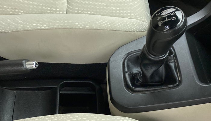 2019 Maruti New Wagon-R ZXI 1.2, Petrol, Manual, 51,609 km, Gear Lever