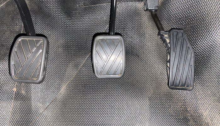 2018 Maruti Baleno ZETA PETROL 1.2, Petrol, Manual, 33,583 km, Pedals