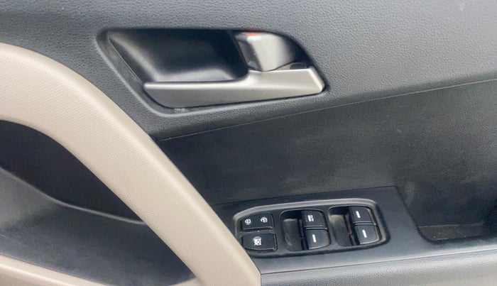 2016 Hyundai Creta SX PLUS AT 1.6 PETROL, Petrol, Automatic, 87,878 km, Driver Side Door Panels Control