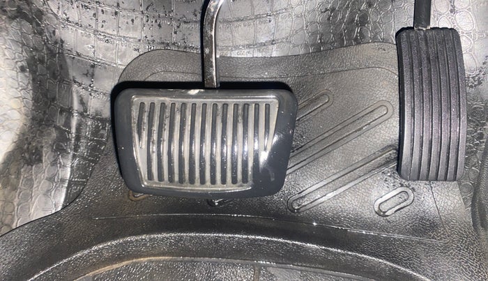 2016 Hyundai Creta SX PLUS AT 1.6 PETROL, Petrol, Automatic, 87,878 km, Pedals