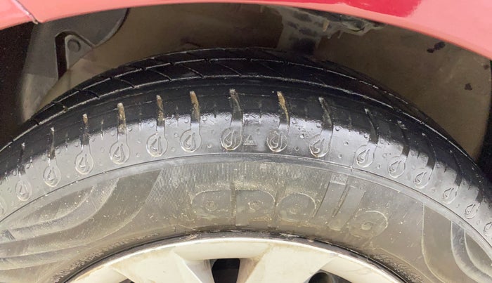 2016 Hyundai Grand i10 SPORTZ 1.2 KAPPA VTVT, Petrol, Manual, 81,578 km, Left Front Tyre Tread