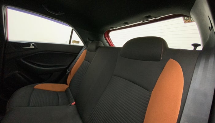 2015 Hyundai i20 Active 1.2 S, Petrol, Manual, 88,466 km, Right Side Rear Door Cabin