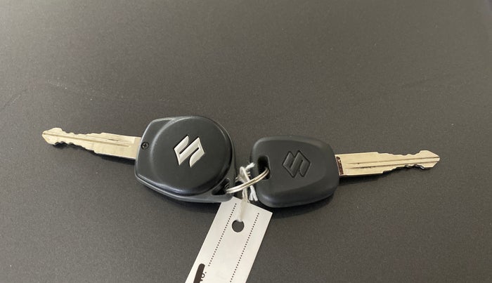 2024 Maruti Alto K10 VXI PLUS, Petrol, Manual, 4,140 km, Key Close Up