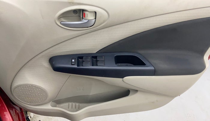 2012 Toyota Etios Liva G, Petrol, Manual, 96,531 km, Driver Side Door Panels Control