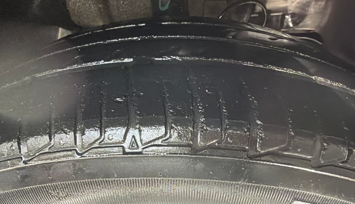 2018 Tata TIGOR XZ PETROL, Petrol, Manual, 44,087 km, Right Front Tyre Tread