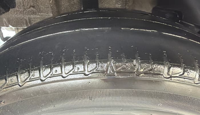 2018 Tata TIGOR XZ PETROL, Petrol, Manual, 44,087 km, Right Rear Tyre Tread