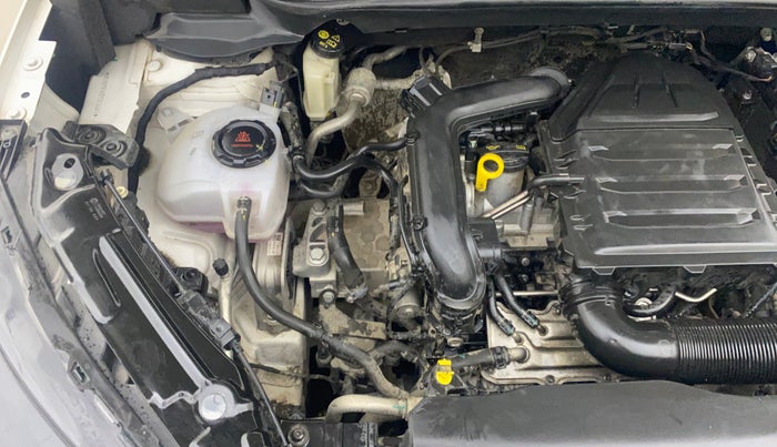 2023 Skoda KUSHAQ STYLE 1.0L TSI MT, Petrol, Manual, 37,039 km, Engine View - Right