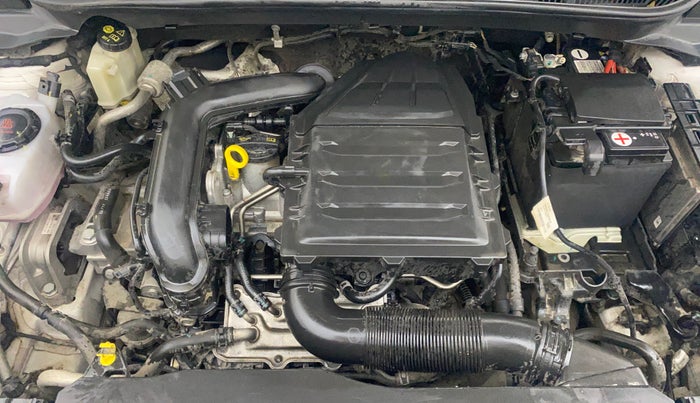 2023 Skoda KUSHAQ STYLE 1.0L TSI MT, Petrol, Manual, 37,039 km, Engine View