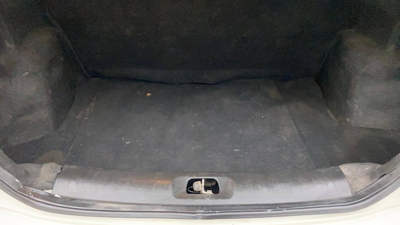 2015 Maruti Swift Dzire VXI, Petrol, Manual, 85,929 km, Boot Inside