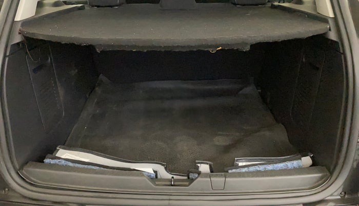 2018 Renault Captur RXE PETROL, Petrol, Manual, 17,991 km, Boot Inside