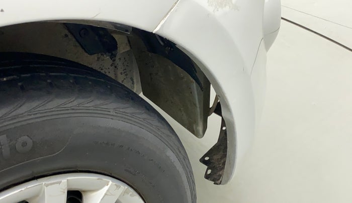 2011 Hyundai i20 MAGNA (O) 1.2, Petrol, Manual, 72,982 km, Right fender - Lining loose