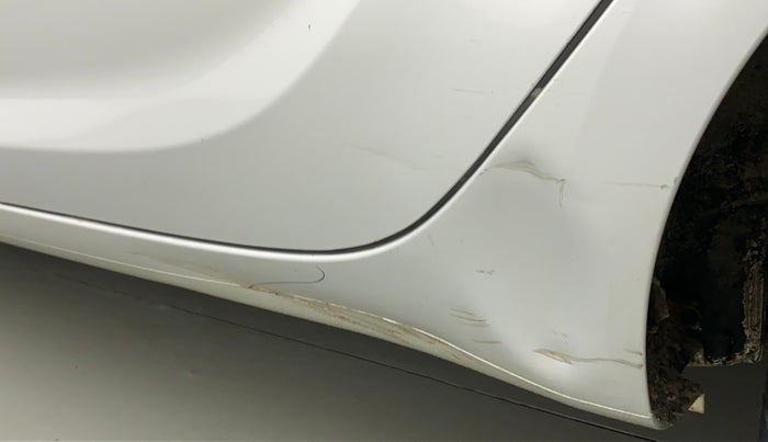 2011 Hyundai i20 MAGNA (O) 1.2, Petrol, Manual, 72,982 km, Left running board - Slightly dented