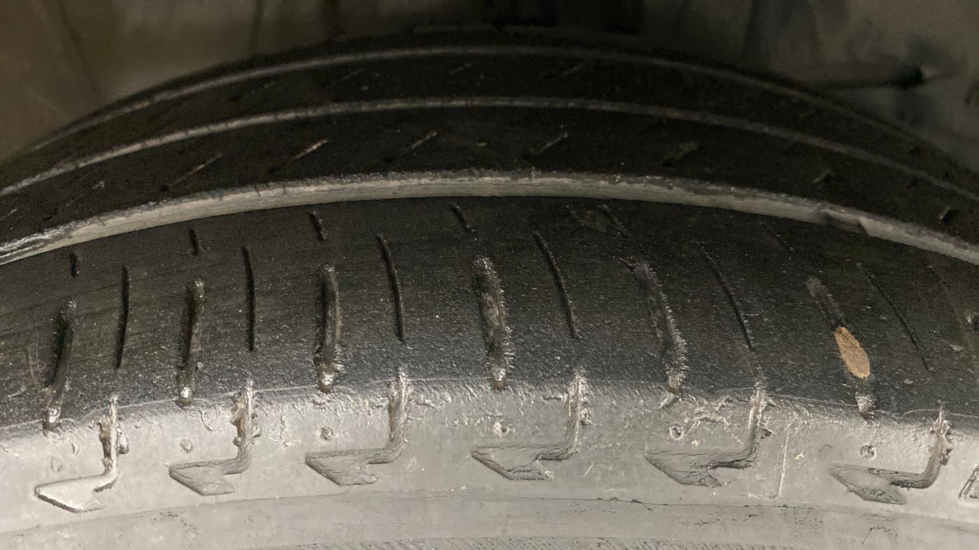 2018 Honda City ZX CVT ANNIVERSARY EDITION, Petrol, Automatic, 63,562 km, Right Front Tyre Tread