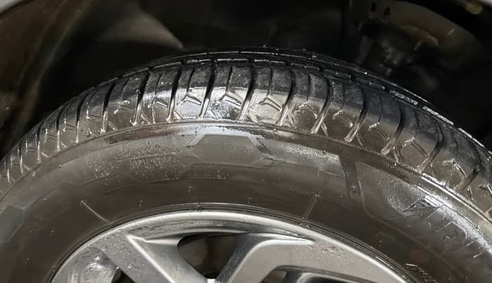 2021 Hyundai GRAND I10 NIOS SPORTZ 1.2 KAPPA VTVT CNG, CNG, Manual, 76,609 km, Right Front Tyre Tread