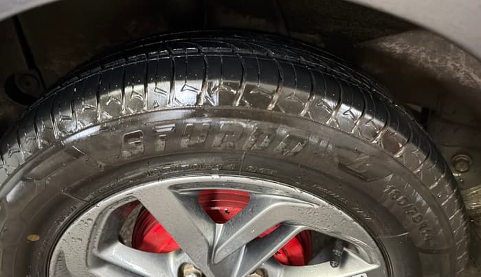 2021 Hyundai GRAND I10 NIOS SPORTZ 1.2 KAPPA VTVT CNG, CNG, Manual, 76,609 km, Right Rear Tyre Tread