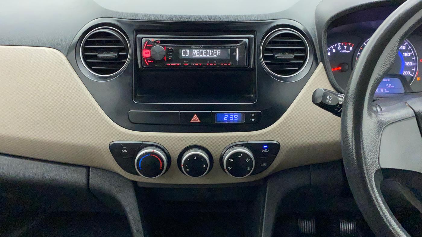 2015 Hyundai Grand i10 MAGNA 1.2 KAPPA VTVT, Petrol, Manual, 68,196 km, Air Conditioner