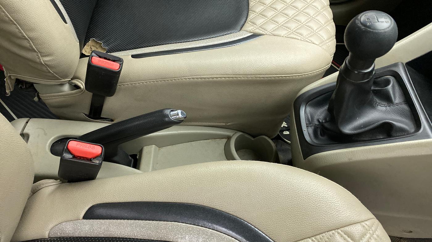 2017 Maruti Celerio VXI d, Petrol, Manual, 67,482 km, Gear Lever
