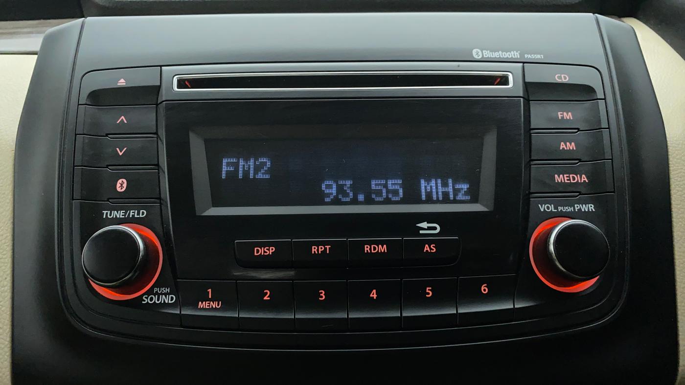 2020 Maruti Dzire VXI, Petrol, Manual, 38,073 km, Infotainment System