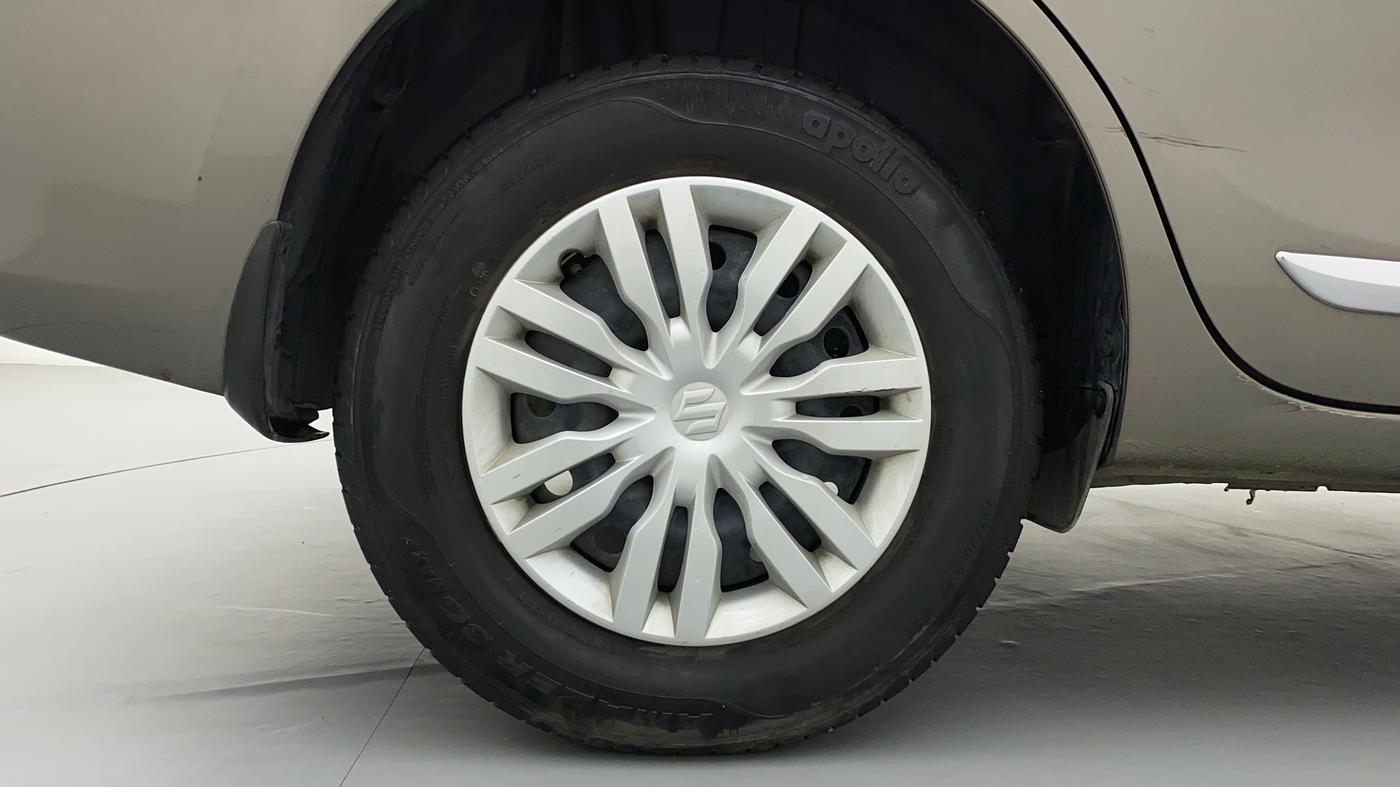 2020 Maruti Dzire VXI, Petrol, Manual, 38,073 km, Right Rear Wheel