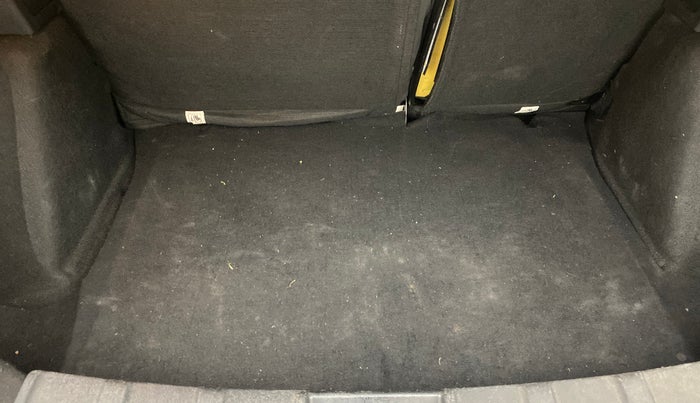 2018 Tata NEXON XZA PLUS PETROL, Petrol, Automatic, 59,962 km, Boot Inside