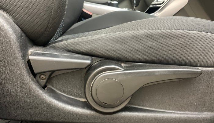 2018 Tata NEXON XZA PLUS PETROL, Petrol, Automatic, 59,962 km, Driver Side Adjustment Panel