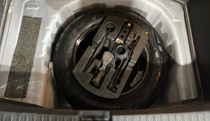 2022 Skoda KUSHAQ ACTIVE 1.0L TSI MT, Petrol, Manual, 28,643 km, Spare Tyre