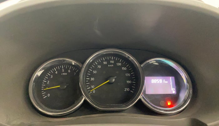 2015 Renault Lodgy 85 PS RXL, Diesel, Manual, 88,555 km, Odometer Image