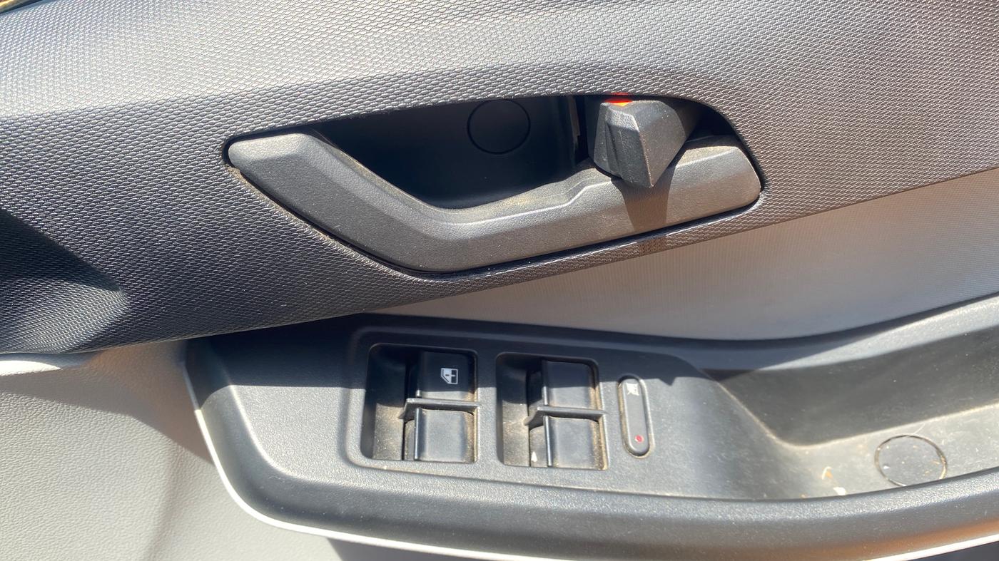 2021 Tata Tiago XZ PETROL, Petrol, Manual, 23,555 km, Driver Side Door Panels Control