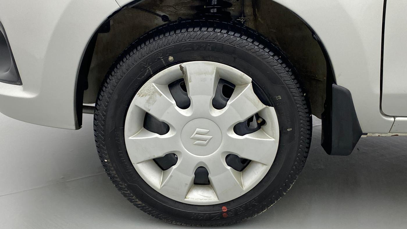 2019 Maruti Alto K10 VXI (O), Petrol, Manual, 30,899 km, Left Front Wheel