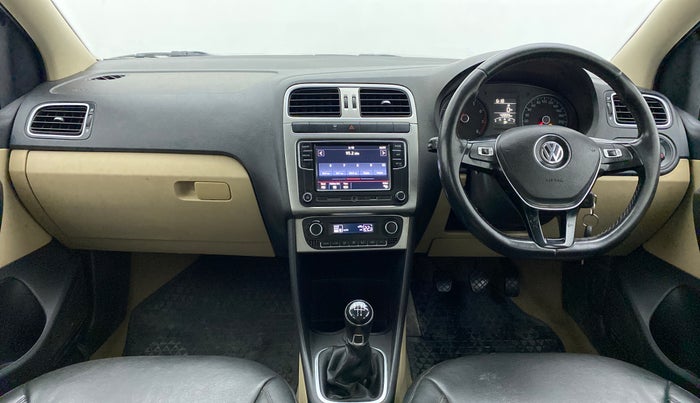 2018 Volkswagen Ameo HIGHLINE1.2L PLUS 16 ALLOY, Petrol, Manual, 42,787 km, Dashboard