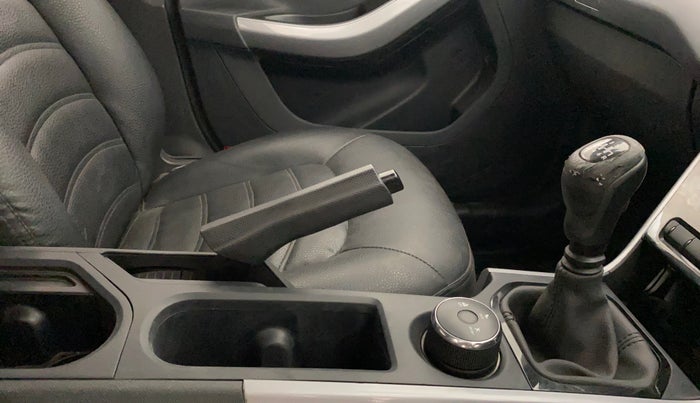 2020 Tata NEXON XM SUNROOF PETROL, Petrol, Manual, 46,889 km, Gear Lever