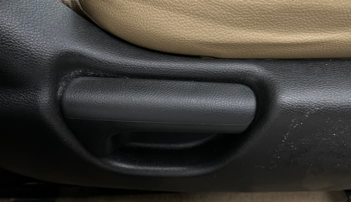 2015 Honda City 1.5L I-VTEC VX, Petrol, Manual, 49,827 km, Driver Side Adjustment Panel