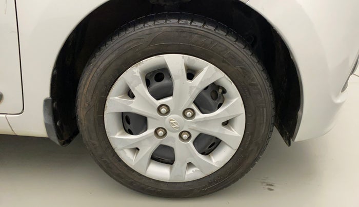 2014 Hyundai Grand i10 SPORTZ 1.2 KAPPA VTVT, Petrol, Manual, 47,545 km, Right Front Wheel