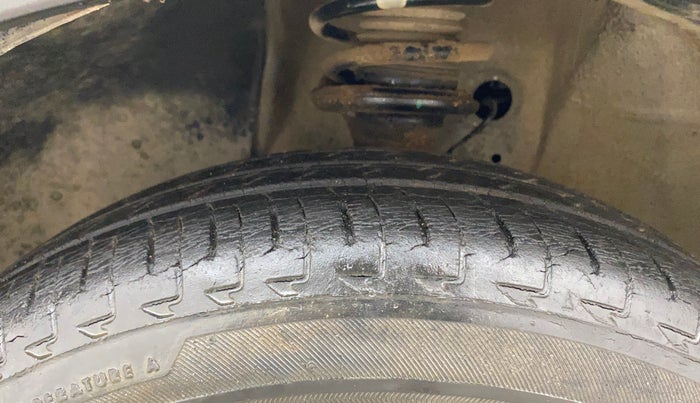 2018 Maruti IGNIS ZETA 1.2, Petrol, Manual, 32,795 km, Left Front Tyre Tread