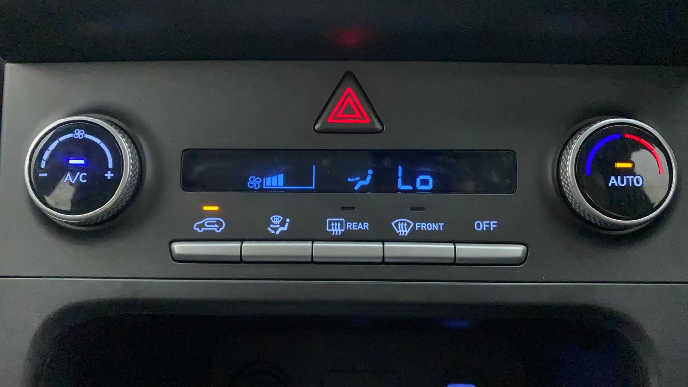 2022 Hyundai Creta S PLUS KNIGHT 1.5 PETROL, Petrol, Manual, 22,463 km, Automatic Climate Control