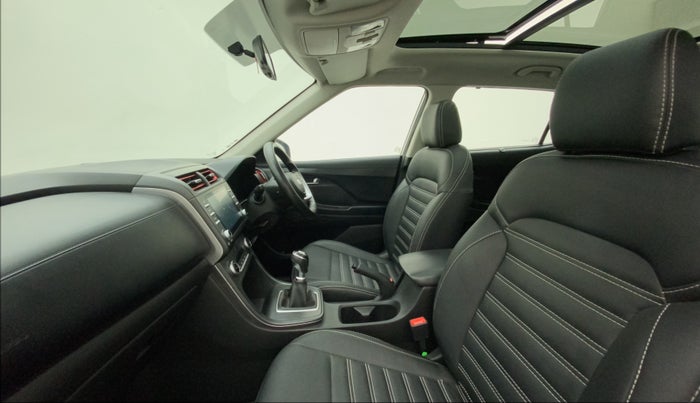 2022 Hyundai Creta S PLUS KNIGHT 1.5 PETROL, Petrol, Manual, 22,463 km, Right Side Front Door Cabin