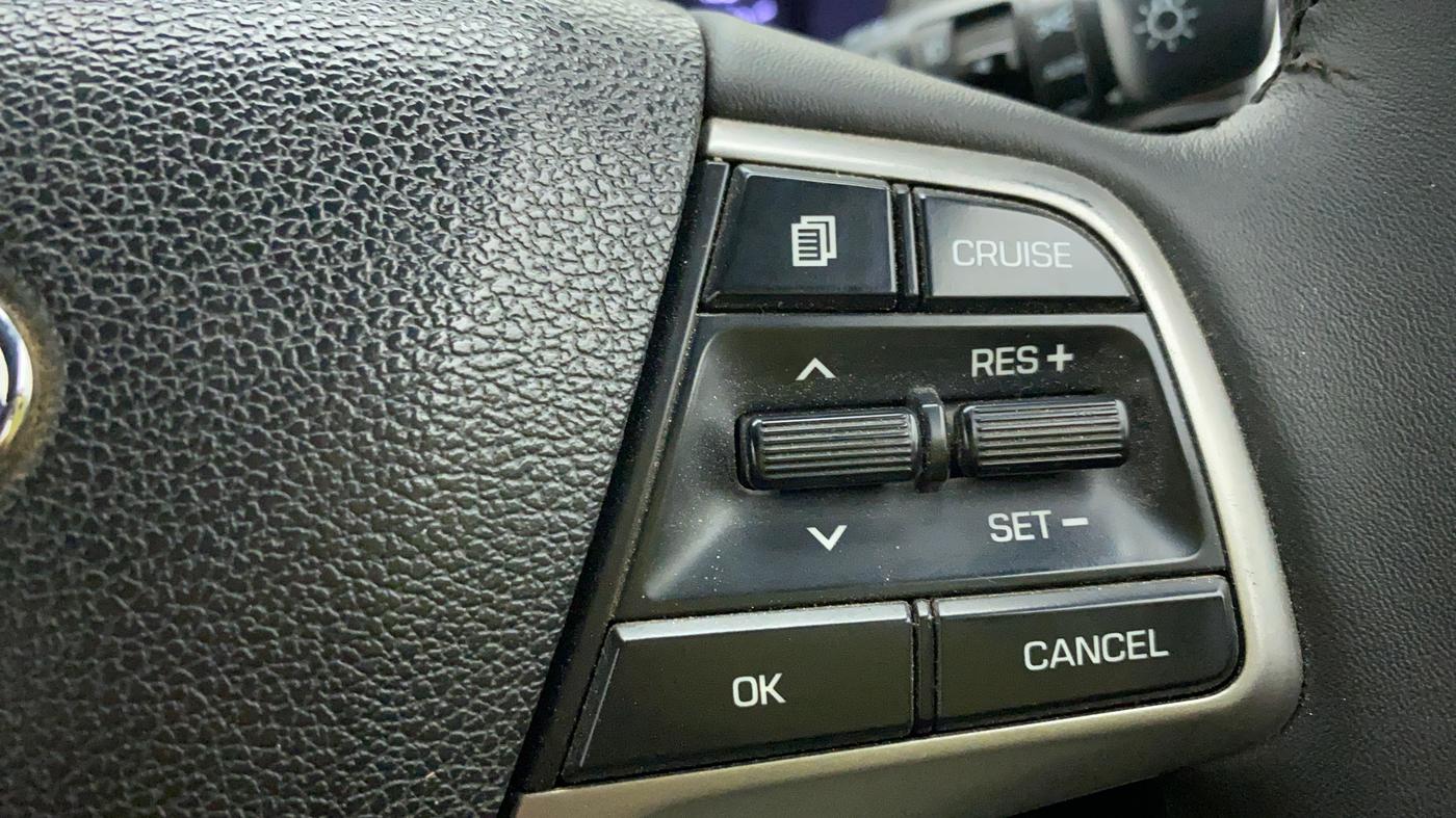 2019 Hyundai Verna 1.6 VTVT SX, CNG, Manual, 75,753 km, Adaptive Cruise Control