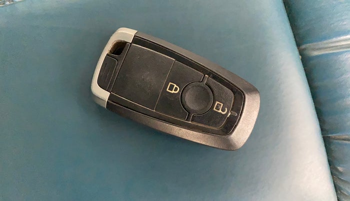 2020 Ford Ecosport TITANIUM 1.5L DIESEL, Diesel, Manual, 1,07,733 km, Key Close Up