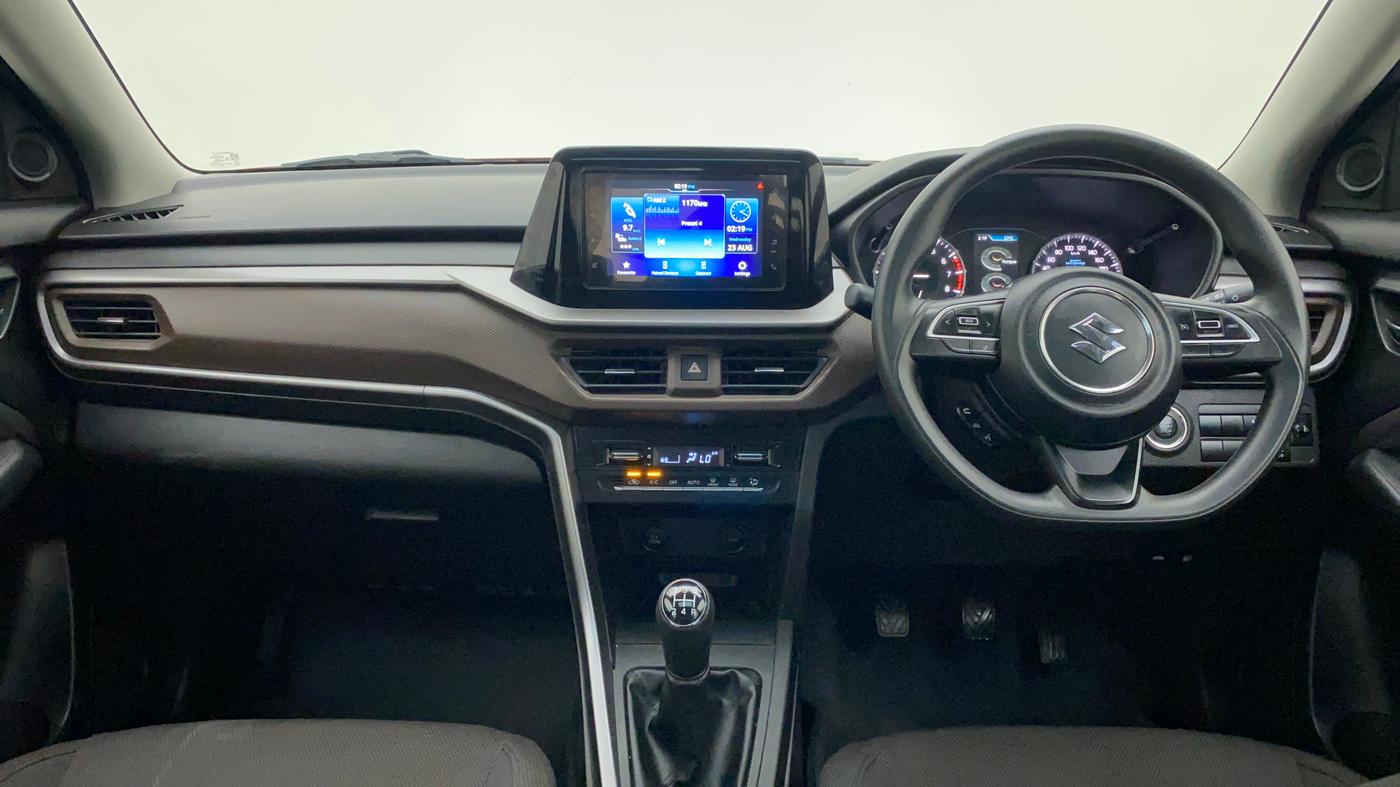 2022 Maruti BREZZA ZXI SMART HYBRID , Petrol, Manual, 3,636 km, Dashboard